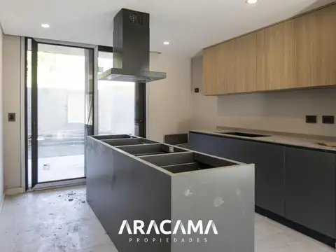 Depto Tipo Casa en Venta de 2 dormitorios