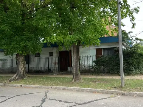 Casa en Adrogue