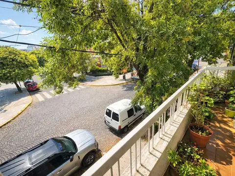 Depto Tipo Casa en Venta 35 años