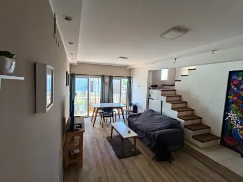 VENTA DEPARTAMENTO DOS DORMITORIOS ALTA CBA BALCON