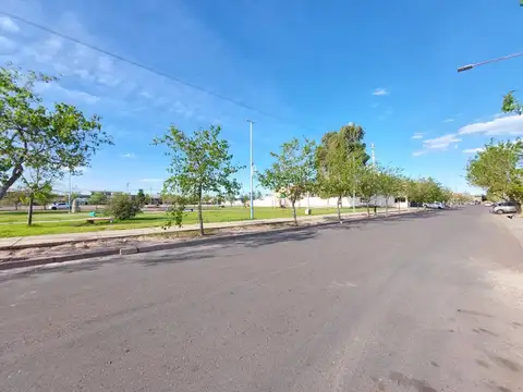 Oficina en Alquiler en Maipú, $ 800.000