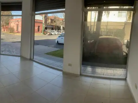 Local en Alquiler 8 años