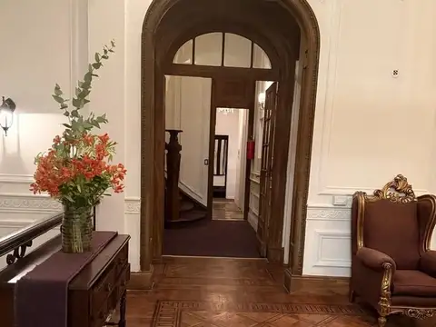 Hotel en Venta en Plaza San Martín, USD 750.000