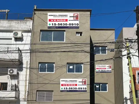 3 AMBIENTES FTE. A ESTRENAR APTO PROFESIONAL LUMIN. DORM. EN ENTREPISO DETALLES DE TERMINACIÓN