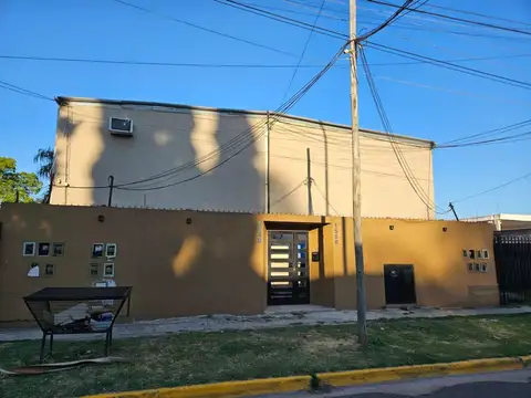 VENTA DE CASA DUPLEX  EN MONTE GRANDE APTO CREDITO