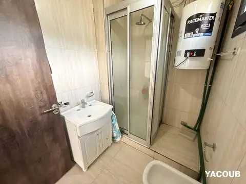 Casa en Venta en Guillermo E Hudson, USD 320.000