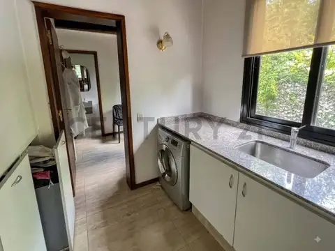 VENTA en espectacular Casa en El Remanso de Chacras de Coria