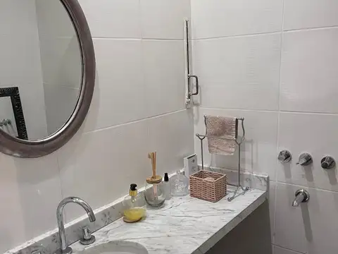 Casa en Venta en Olivos, USD 400.000