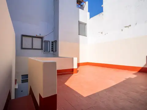 Depto Tipo Casa 2 ambientes con 1 baño