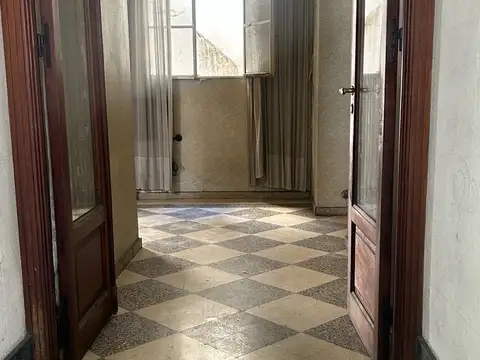 Casa de 3 dormitorios en Corrientes y Zeballos | Centro - Rosario