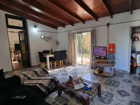 Depto Tipo Casa en Venta 60 años