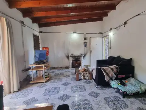 Depto Tipo Casa en Venta en Piñeyro, USD 63.000
