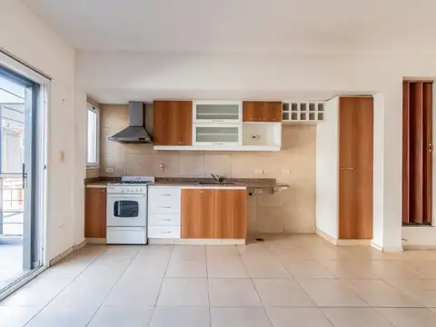 VENTA - DEPARTAMENTO 2 AMBIENTES - LUMINOSO - BALCÓN - APTO CRÉDITO - COGLHAN