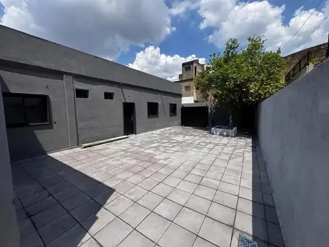 Departamento en Venta con 3 cocheras
