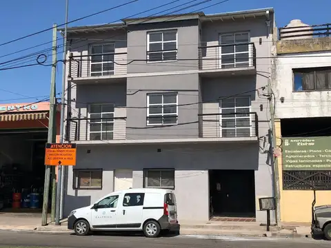 Av Roca 2234 , Piso 2