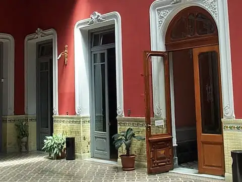 Doctor Luis Alberto De Herrera 800