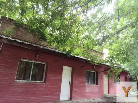 Casa en venta - 3 Dormitorios 4 Baños - Cochera - 1.200Mts2 - Presidente Perón