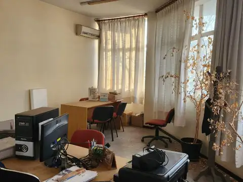 Oficina en Venta al Norte