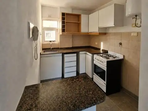 Departamento 3 ambientes en alquiler en Morón