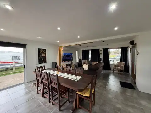 Casa en Venta con 1 cochera