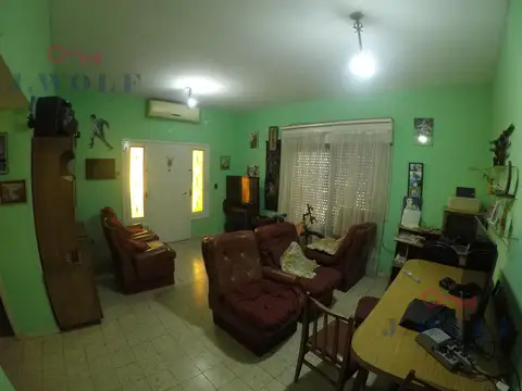 Casa 7 ambientes con 3 baños