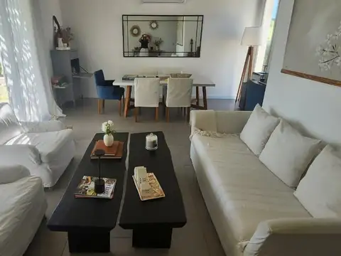 Casa en Venta al Oeste