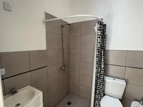 Depto Tipo Casa 3 ambientes con 1 baño