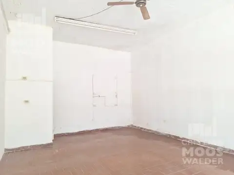 Corrientes esquina Villanueva