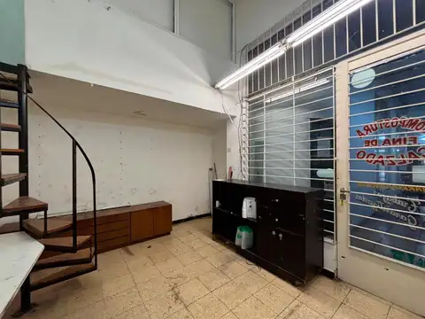 venta local Colegiales