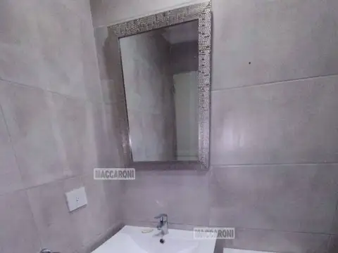 Oficina en Alquiler en Mataderos, $ 500.000
