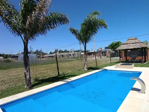 Casa - QUINCHO CON PILETA