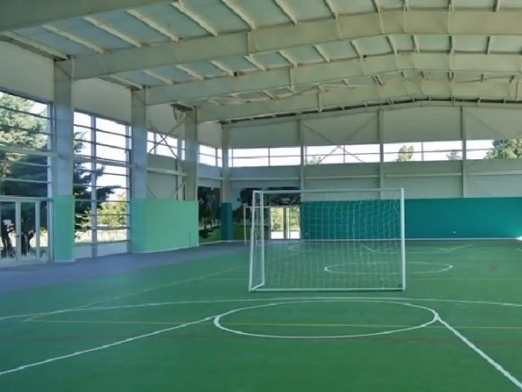 Terreno en Club Miralagos