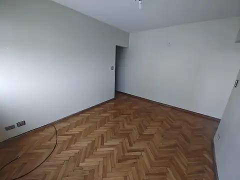 Departamento en Alquiler en Flores, $ 500.000