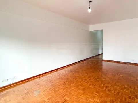 Departamento en Alquiler en San Nicolás, $ 900.000