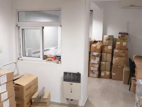 Oficina en Venta con 1 cochera