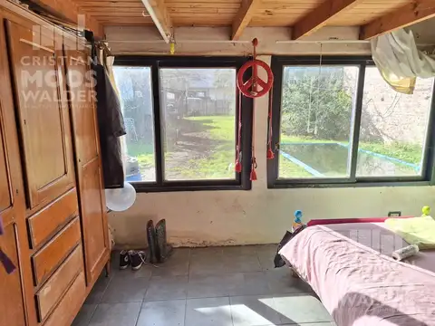 Casa 3 ambientes con 1 baño