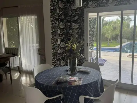 Casa en Alquiler al Norte