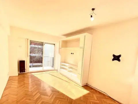 Venta Departamento 2 ambientes cochera y lavadero