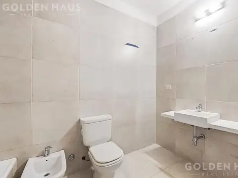 Depto Tipo Casa en Venta 50 años
