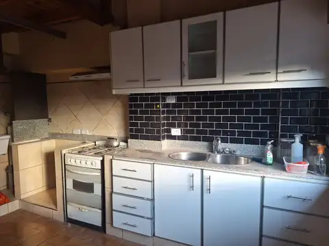 Depto Tipo Casa en Alquiler en Olivos, $ 1.250.000