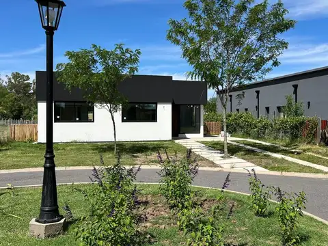 Casa en Venta al Noreste
