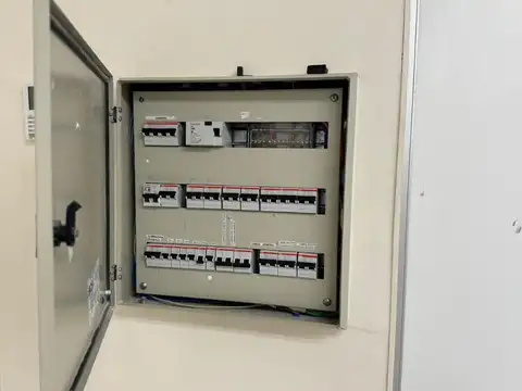 Oficina en Venta al Norte