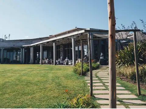 Terreno en Venta 10  mts Fondo