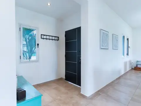 Casa en Venta en El Cantón - Barrio Puerto, USD 255.000
