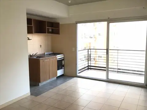 MONOAMBIENTE CON BALCÓN C/POSIBILIDAD DE DIVISIÓN