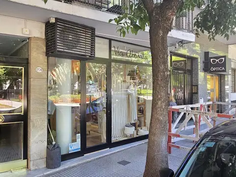 Local en Alquiler 40 años