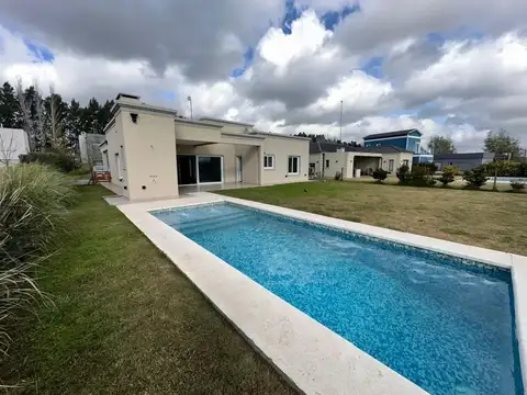 Casa en Venta de 3 dormitorios