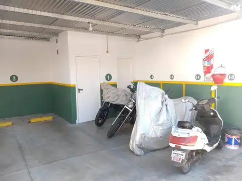 Cochera en Venta con acceso Ascensor