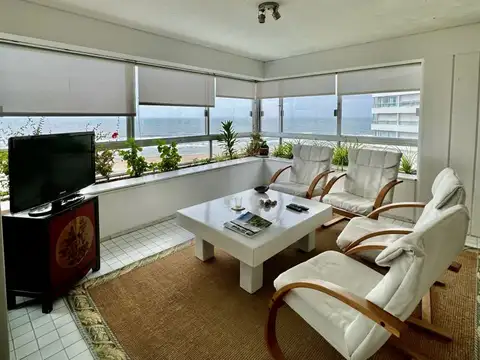 Departamento - Venta - Uruguay, PLAYA BRAVA PUNTA DEL ESTE - RAMBLA LORENZO BATLLE PACHECHO 701