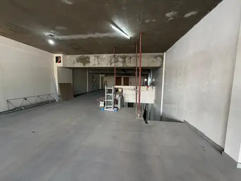 Local en Venta 1 año